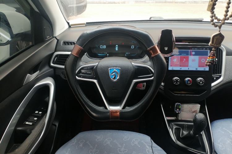 Used Baojun 530 2020 1.5T Manual Comfort Version 6 Seats
