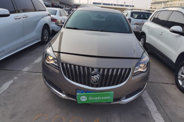 Used Buick Regal 2015 2.0L Leading Fashion Edition