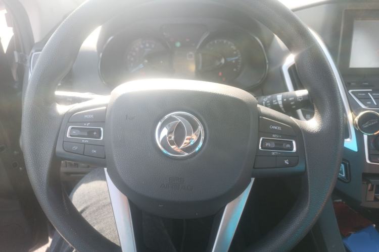 Used Dongfeng Aeolus AX7 2016 1.4T Manual Zhuyue Model Steering Wheel