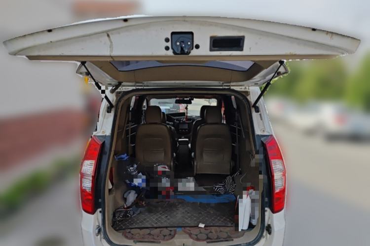 Used Wuling Hongguang 2014 1.5L Base Version Trunk