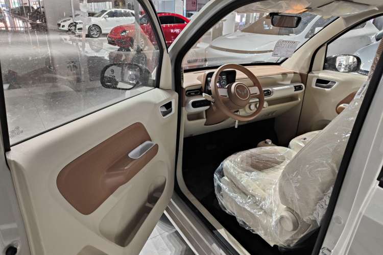 Used Wuling Hongguang MINIEV 2024 3rd Generation 215km Youth Edition