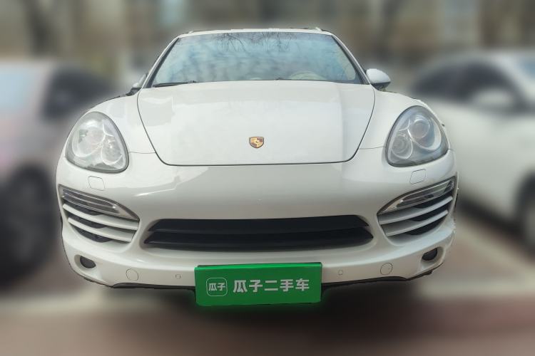 Used Porsche Cayenne 2014 Cayenne Platinum Edition 3.0T Front