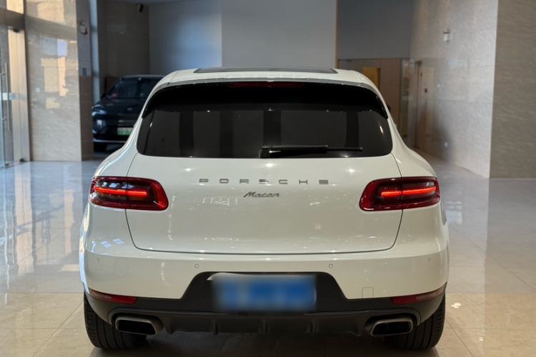 Used Porsche Macan 2017 Macan 2.0T

