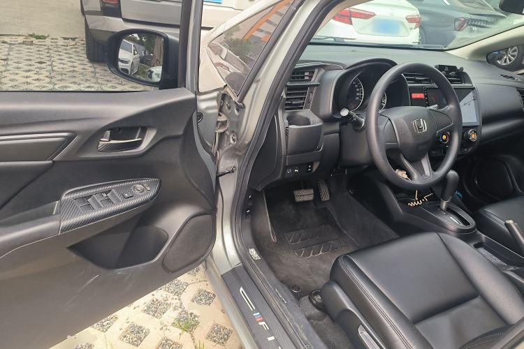 Used Honda Fit 2016 1.5L LXS CVT Comfort Sunroof Version Driver Seat