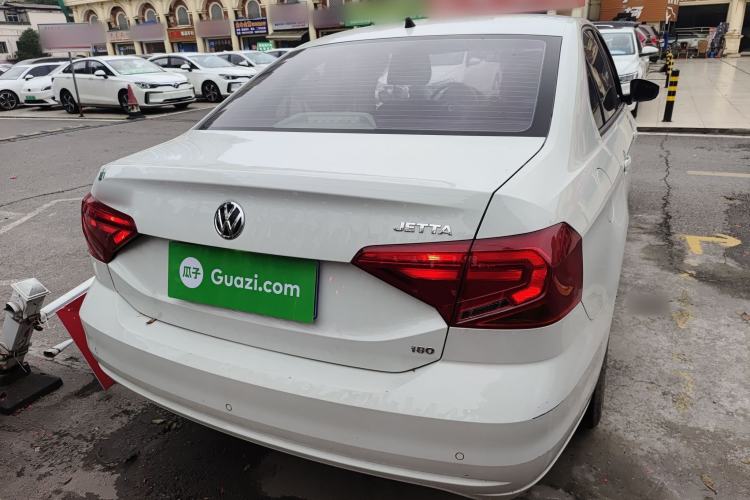 Used Volkswagen Jetta 2019 Dream Edition 1.5L Automatic Fashionable Version