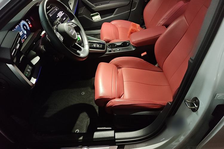 Used Audi A3 2024 Sportback 35 TFSI Fashionable Sports Model
