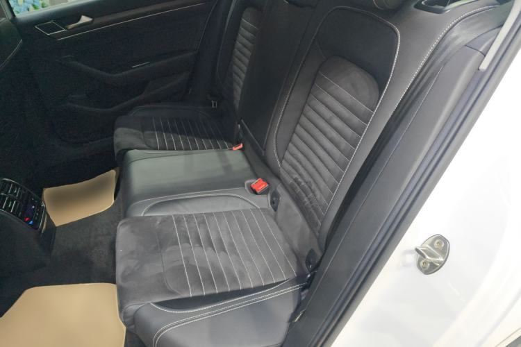 Used Volkswagen Magotan 2020 330TSI DSG Luxury Edition
