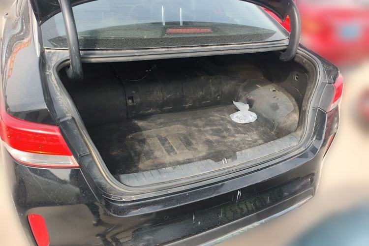 Used Kia K5 New Energy 2018 2.0L Smart Enjoyment Version Trunk