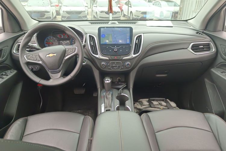 Used Chevrolet Equinox 2019 535T Automatic Chijie Edition China V Standard Center Console