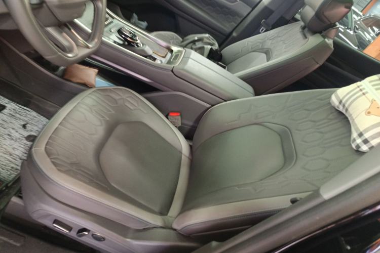 Used Ford Edge 2023 Ford Explorer L 2.0T EcoBoost Two-Wheel Drive 7-Seater Luxury Model
