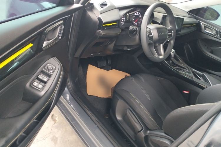 Used Roewe i5 2021 1.5L CVT Platinum Edition Driver Seat