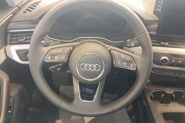 Used Audi A4L 2024 40 TFSI Fashion Dynamic Model