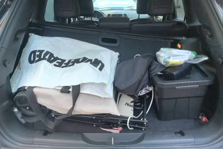 Used Jeep Cherokee 2017 2.0L Superior Edition
