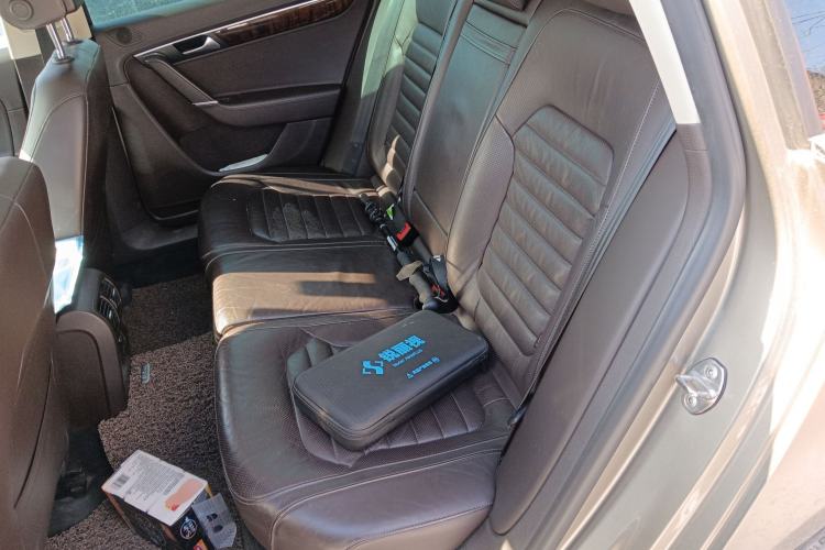 Used Volkswagen Magotan (Import) 2012 Travel Edition 2.0 TSI Luxury Version