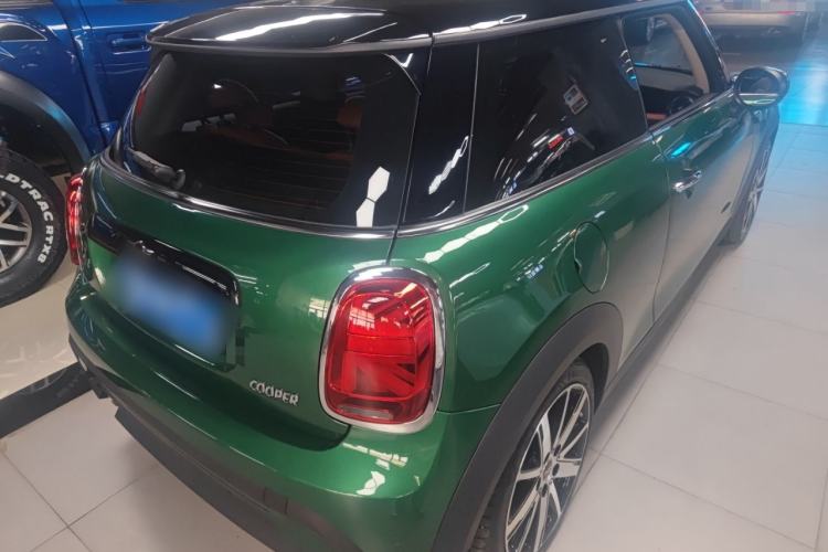 Used MINI 2022 Updated 1.5T COOPER Artist
