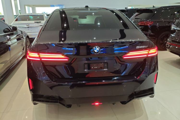 Used BMW 5 Series 2025 525Li M Sport Package