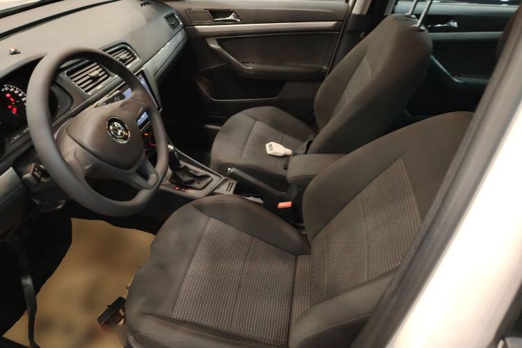 Used Volkswagen Lavida 2017 1.6L Automatic Fashion Edition