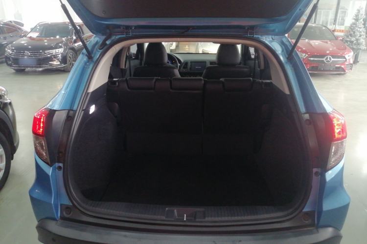 Used Honda Vezel 2020 1.5L CVT Pioneer Edition