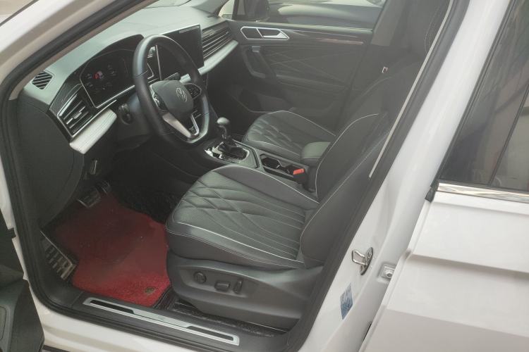 Used Volkswagen Tiguan L 2022 330TSI Automatic Two-Wheel Drive R-Line Enhanced Edition