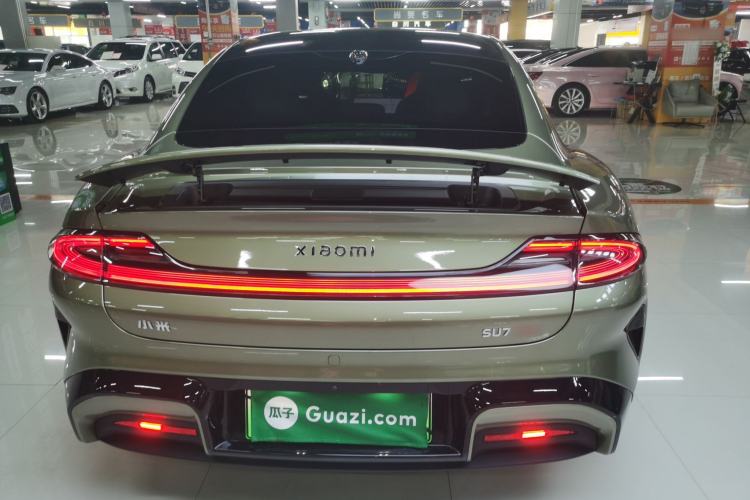 Used Xiaomi Auto SU7 2024 Four-Wheel Drive Ultra-Long Range Advanced Intelligent Driving Max Edition Rear