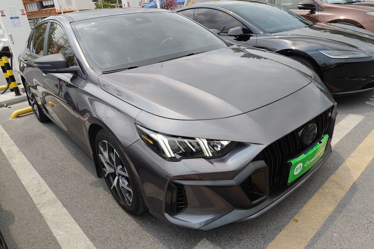 Used GAC Trumpchi EMPOW 2021 270T DCT J16 Version Front Right 45 Deg