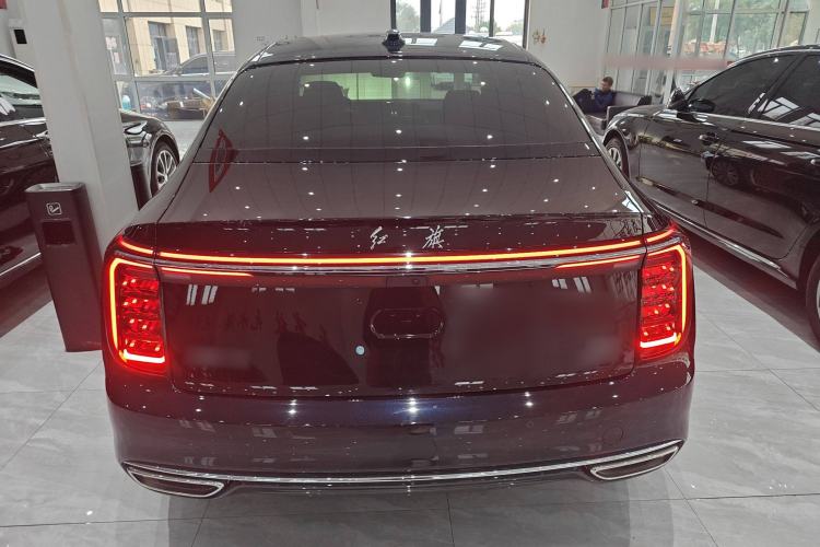 Used Hongqi H9 2025 2.0T Two-Wheel Drive Flagship Luxury Business Edition 5 Seats
