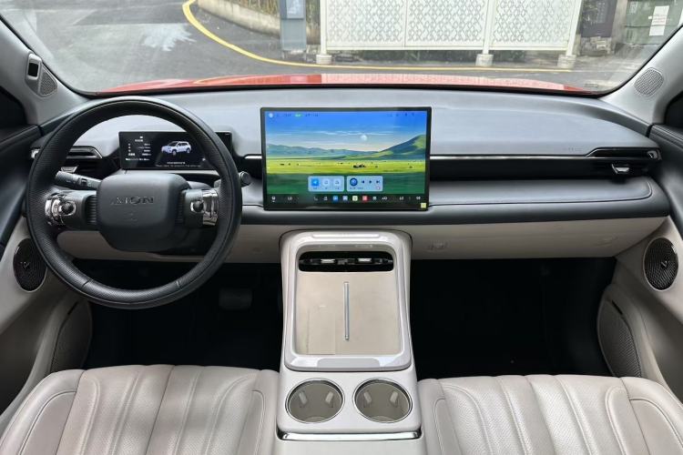 Used AION V 2024 Aion Tyrannosaurus 650 LiDAR Edition Interior 3