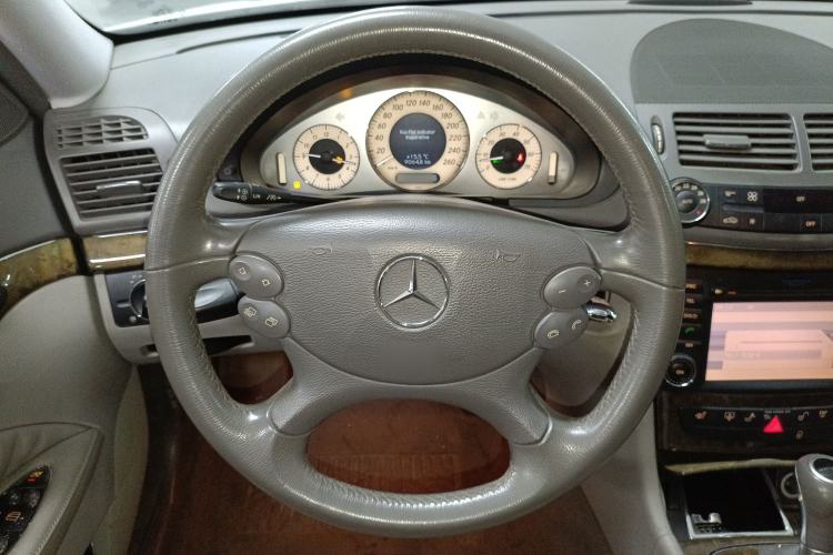 Used Mercedes-Benz E-Class 2008 E 230 Fashion Model Steering Wheel