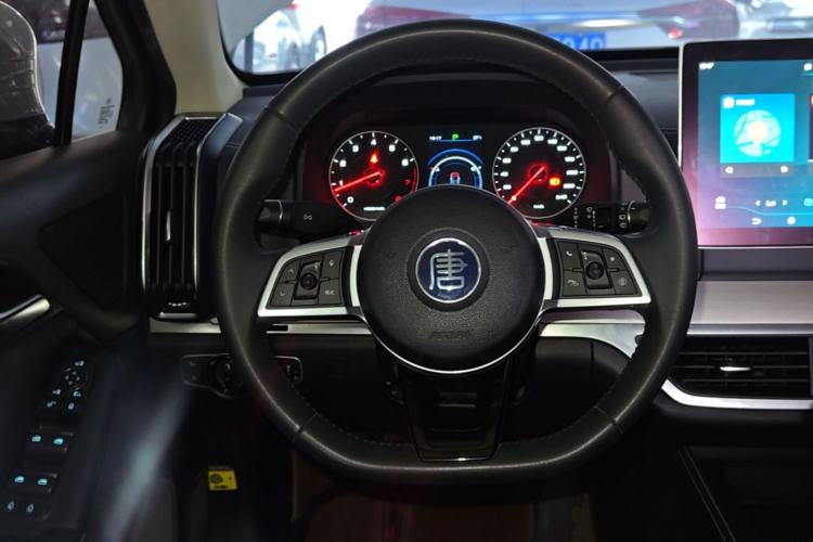 Used BYD Tang 2019 2.0T Automatic SmartConnect Prestige 7-Seater China VI Standard