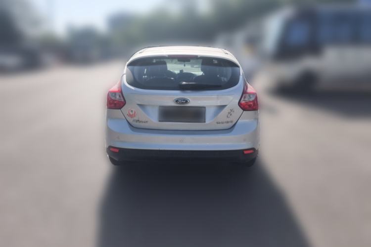 Used Ford Focus 2012 Hatchback 1.6L Automatic Fashion Edition
