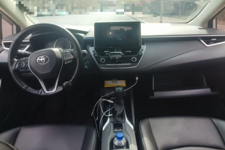 Used Toyota Corolla 2021 Dual-Motor 1.8L E-CVT Elite Edition Center Console