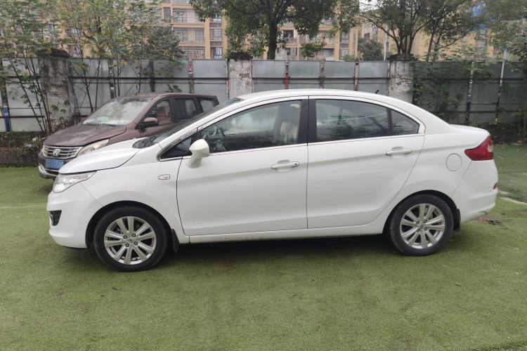 Used Cowin C3 2015 1.5L AMT Gold Diamond Edition
