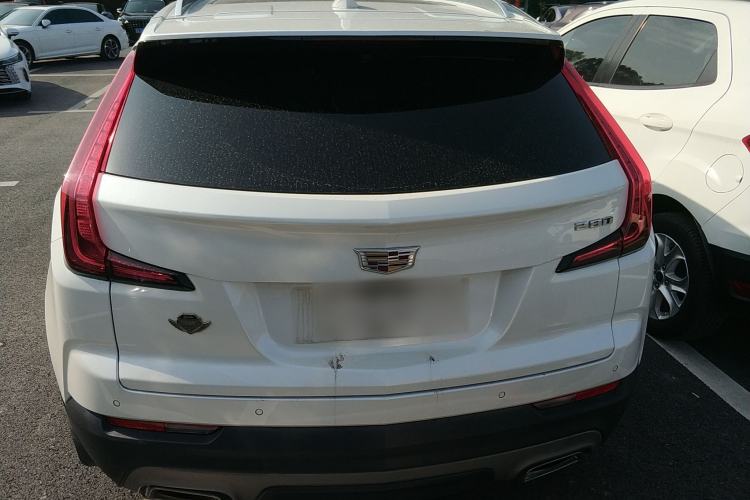 Used Cadillac XT4 2018 28T Two-Wheel Drive Leading Version
