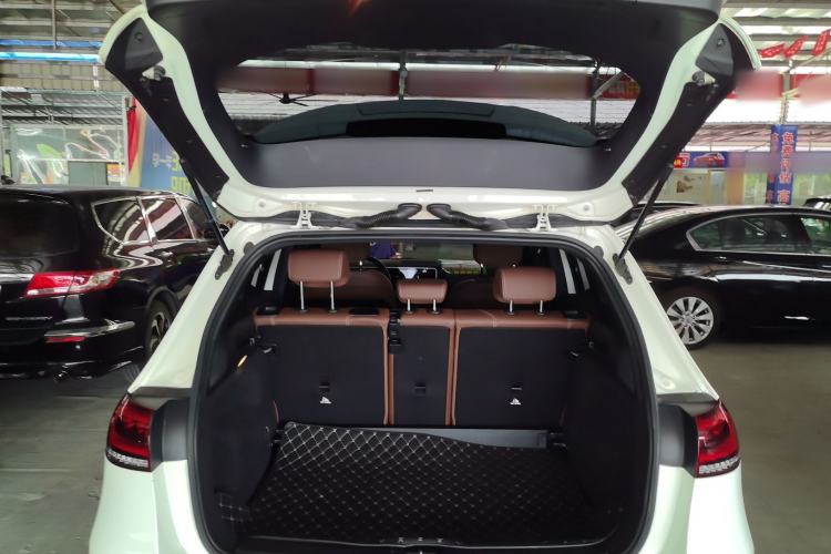 Used Mercedes-Benz B-Class 2021 B 200 Sport Edition Trunk