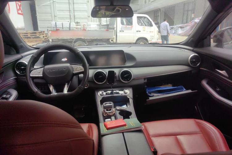 Used FORTHING T5 EVO 2021 1.5TD DCT Starry Edition Center Console