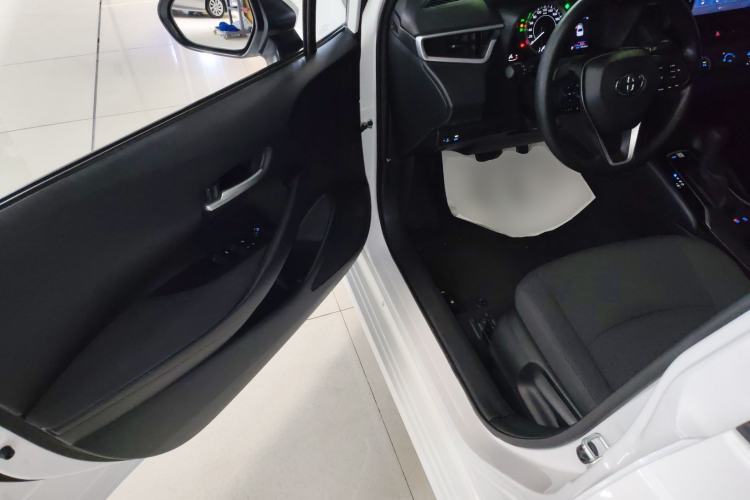 Used Toyota Corolla 2022 TNGA 1.5L CVT Pioneer Edition Driver Seat
