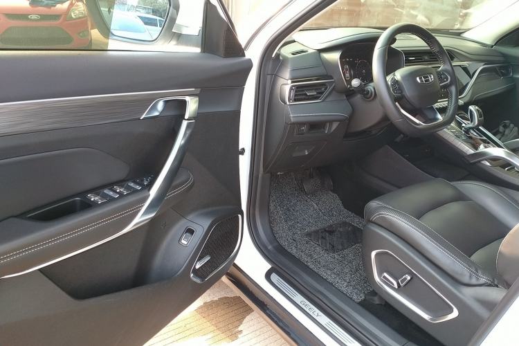 Used Geely Auto Emgrand X7 Sport 2020 1.8TD DCT ZhiZun PRO Driver Seat