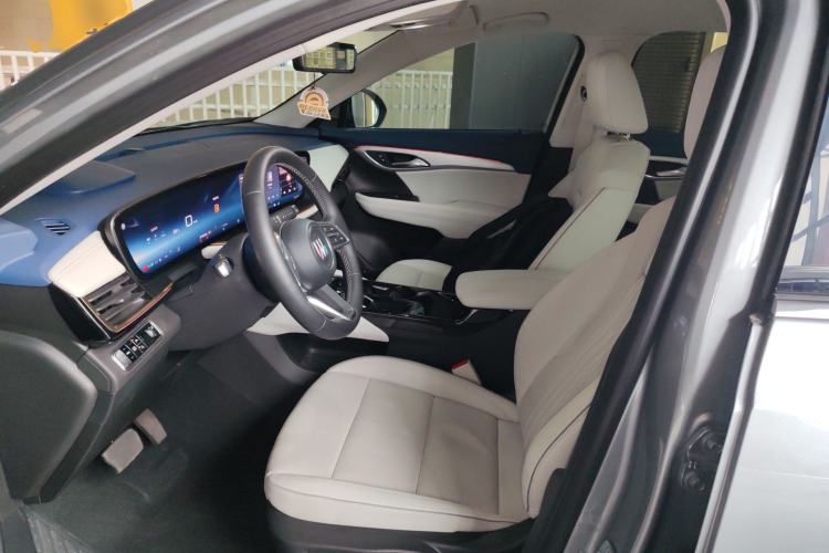 Used Buick Envision 2025 Encore Plus Four-Wheel Drive Avenir