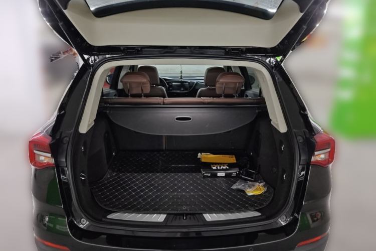 Used Buick Envision 2021 532T Two-Wheel-Drive Elite Version Trunk