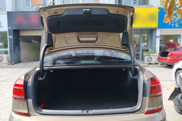 Used Volkswagen Passat 2016 280TSI DSG Prestige Edition Trunk