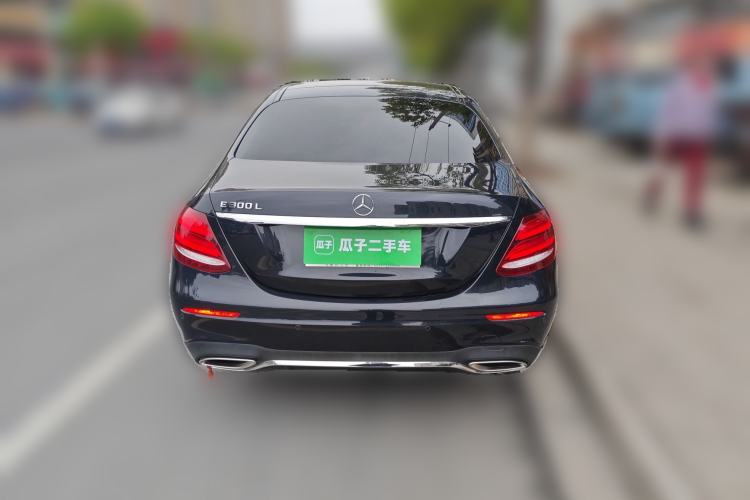 Used Mercedes-Benz E-Class 2019 E 300 L Sporty and Stylish Model
