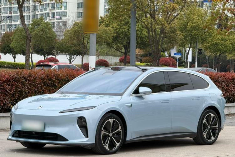 Used Nio ET5T 2023 75 kWh Touring