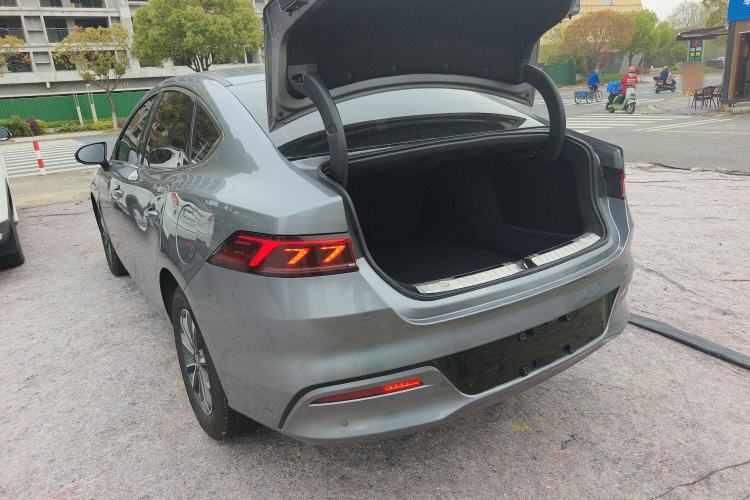 Used BYD Qin PLUS 2024 HONOR Edition DM-i 55KM Leading Model Rear Left 45 Deg