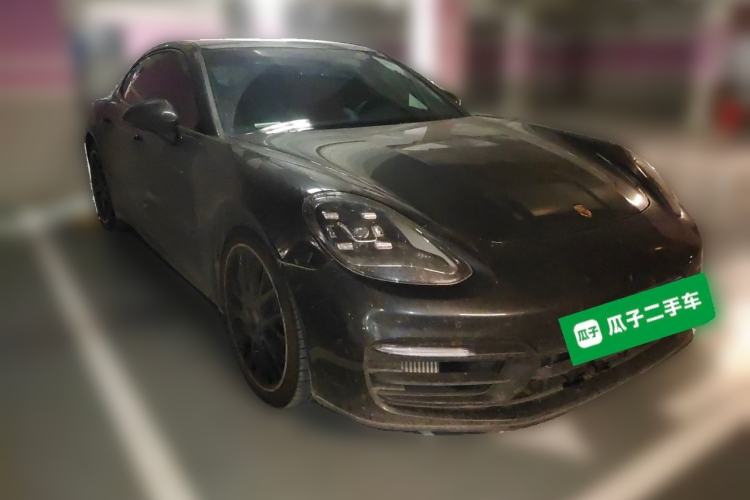 Used Porsche Panamera 2023 Panamera 2.9T Platinum Edition Front Right 45 Deg