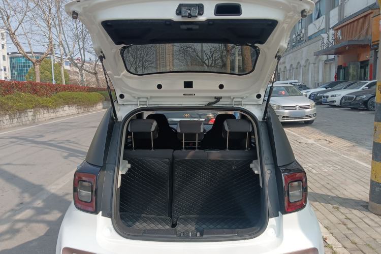 Used JAC Yiwei E10X 2024 Charming Edition 301km Lite