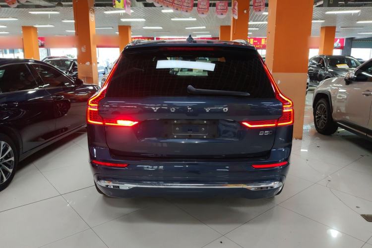 Used Volvo XC60 2024 B5 4x4 Smart Luxury Edition
