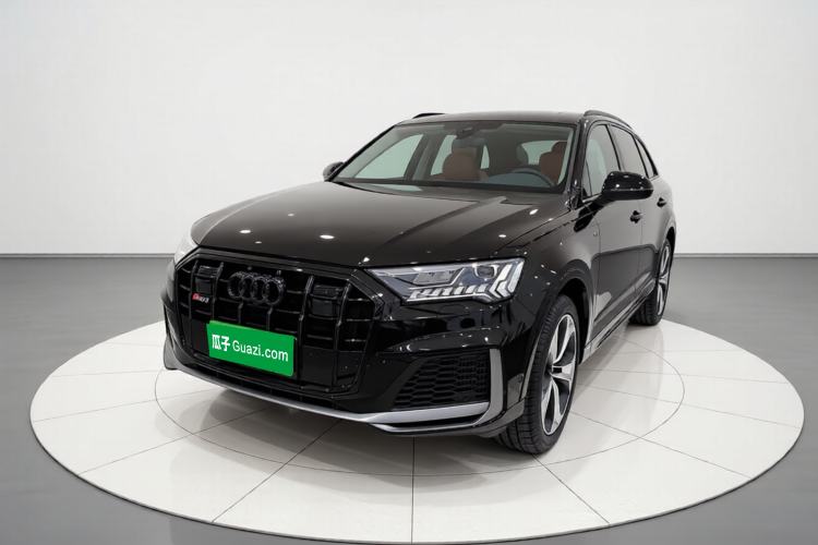 Used Audi Q7 2022 55 TFSI quattro S line Sport model
