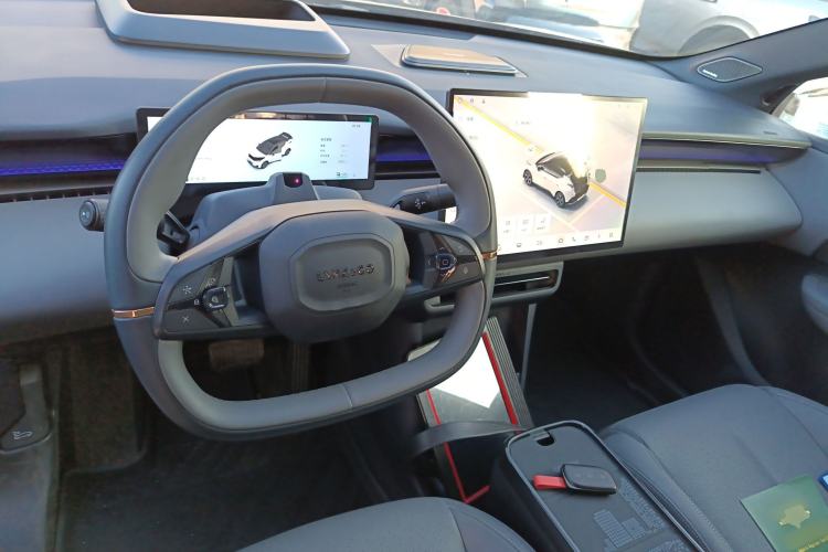 Used Lynk & Co Z20 2025 530 km Range Rear-Wheel Drive Max