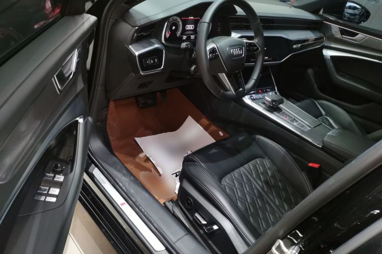 Used Audi A6L 2025 45 TFSI Prestige Dynamic Edition
