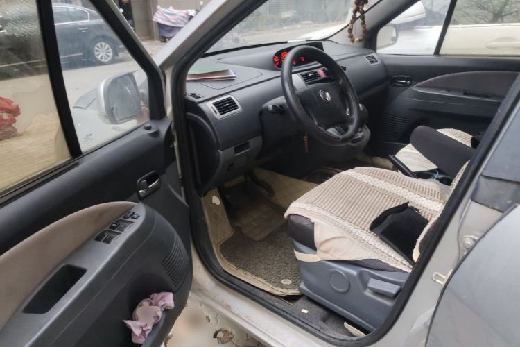 Used FORTHING Joyear 2011 1.5L Manual Luxury Edition